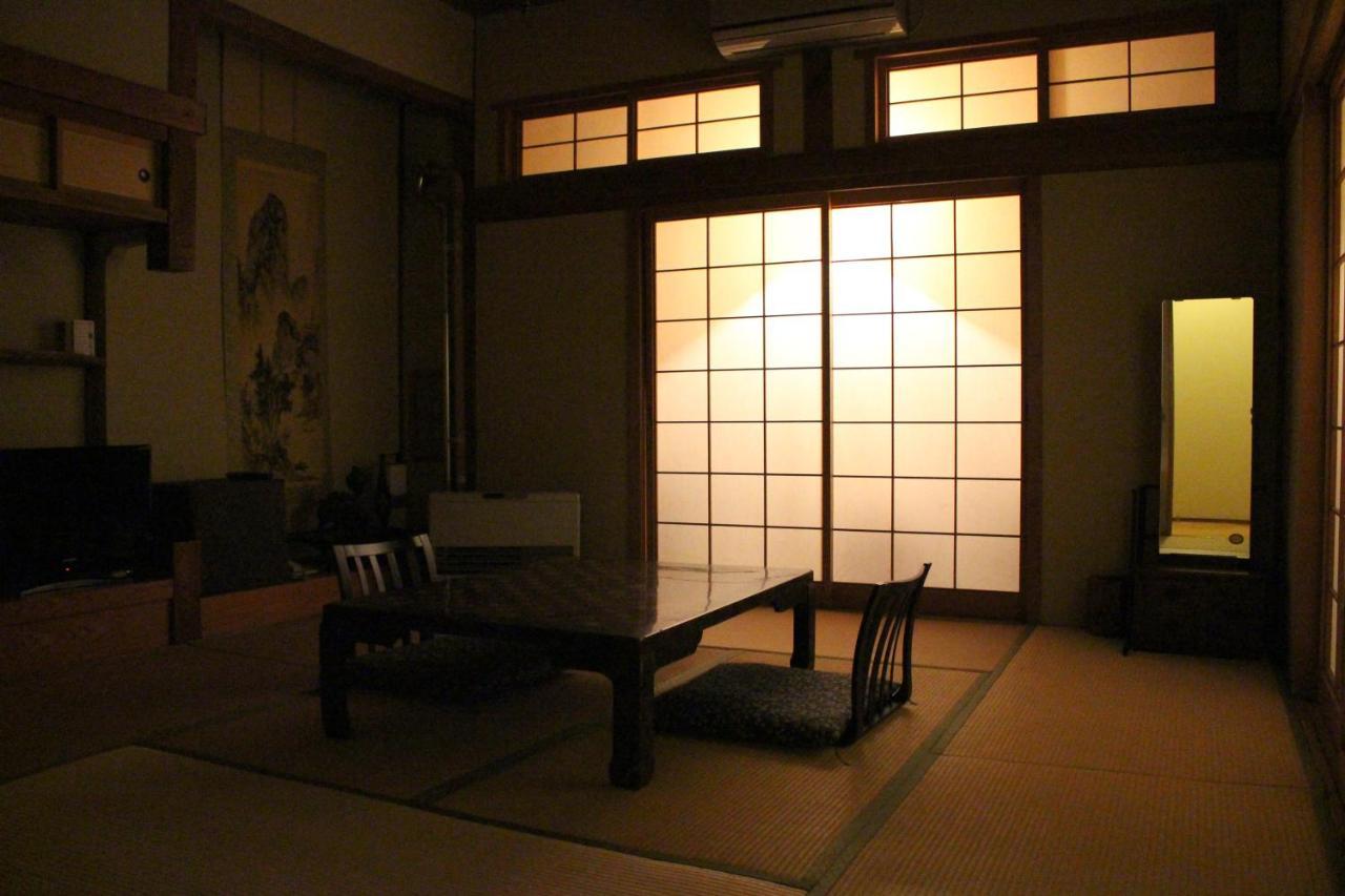Historical Ryokan Senyukan Óvani Kültér fotó